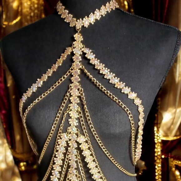 Chic Crystal Body Chain - Picture 1 of 3